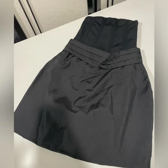 Alice + Olivia Black Strapless Corset Style Mini Dress Party LBD Size S - Picture 2 of 12